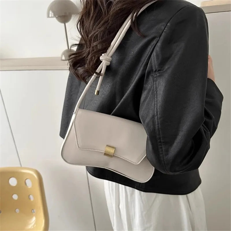 Simple Metal Buckle Handbag MessengerBag, Stylish